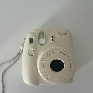 FUJIFILM instax mini 8